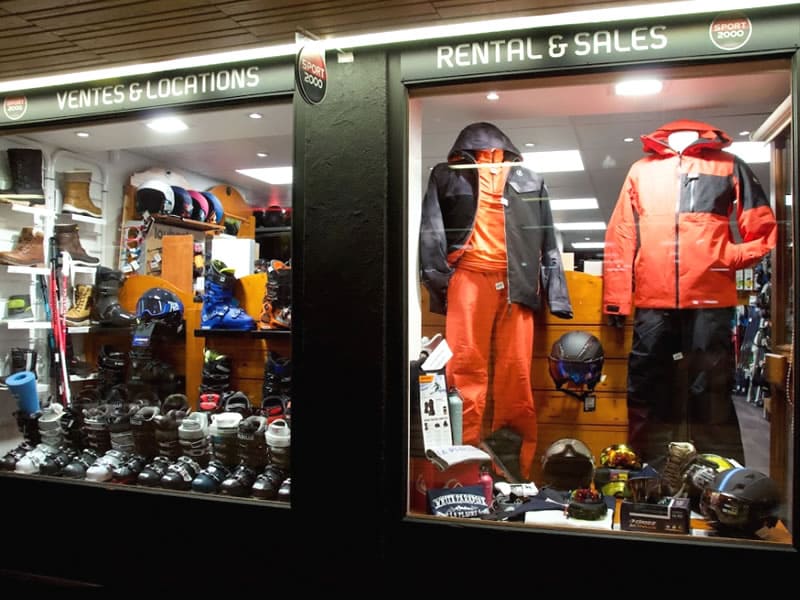 Ski hire shop Robino 3R in Galerie Mercure, La Plagne - Centre